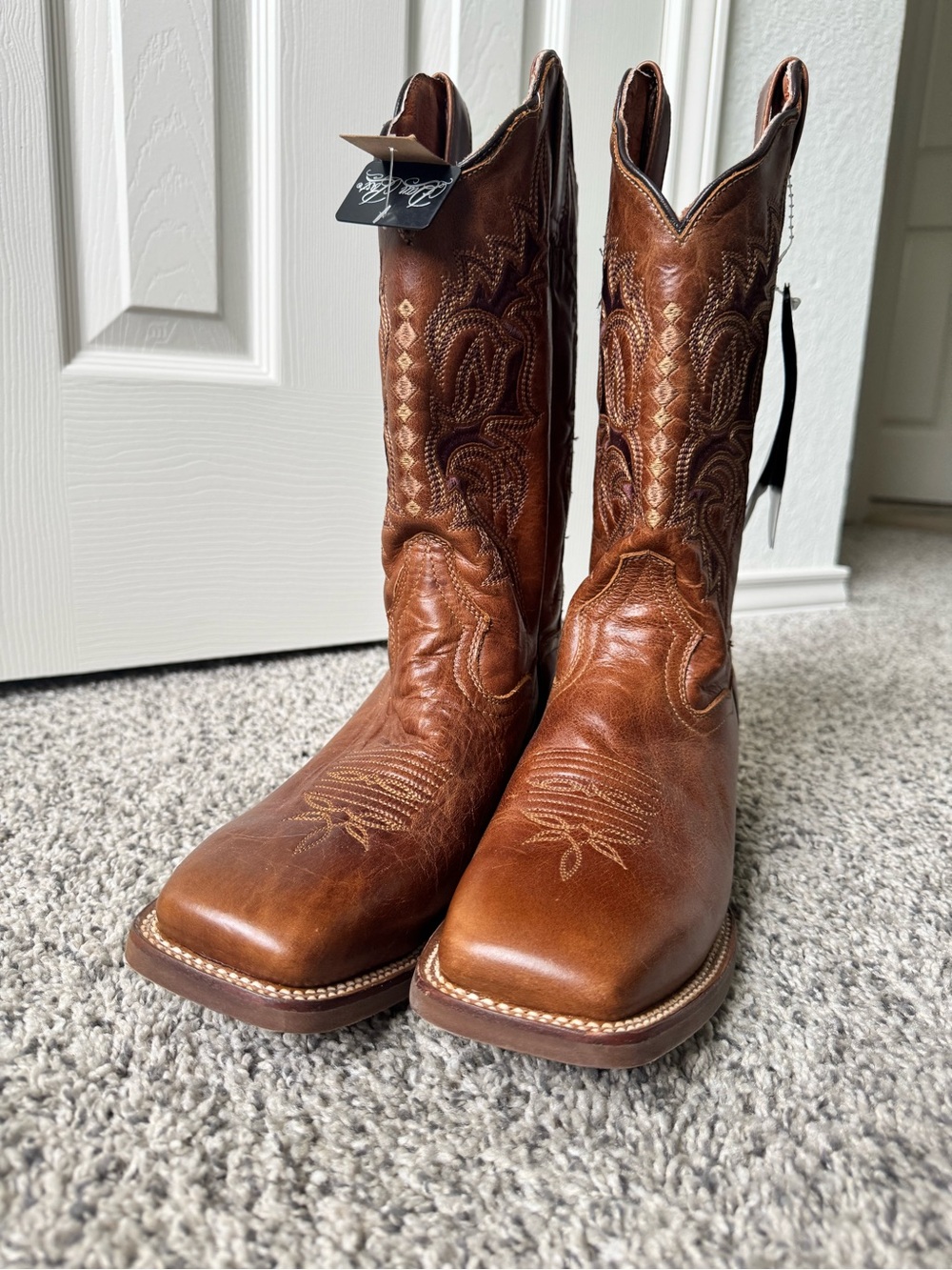 Dan Post Brown Leather Western Cowboy Boots — women’s
